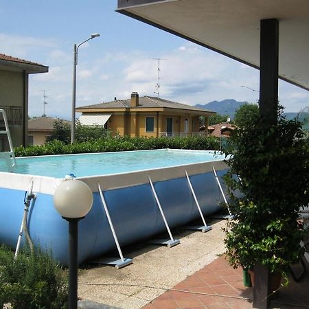 Malnate La Casa Dei Pini B&B 외부 사진