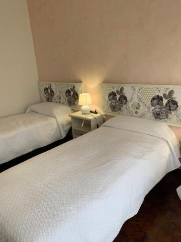 Malnate La Casa Dei Pini B&B 외부 사진
