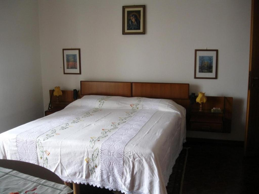 Malnate La Casa Dei Pini B&B 외부 사진
